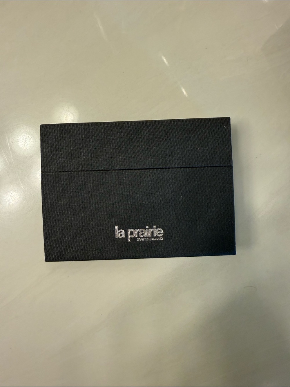La Prairie Black Box with 3 Samples